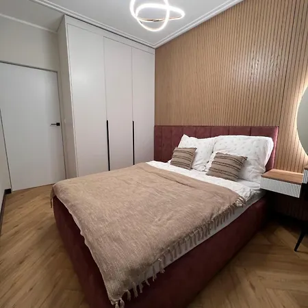 Golden Corner Bydgoszcz- With Balcony And Garage * 比得哥什