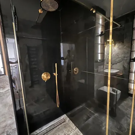 Apartment Golden Corner Bydgoszcz- With Balcony And Garage